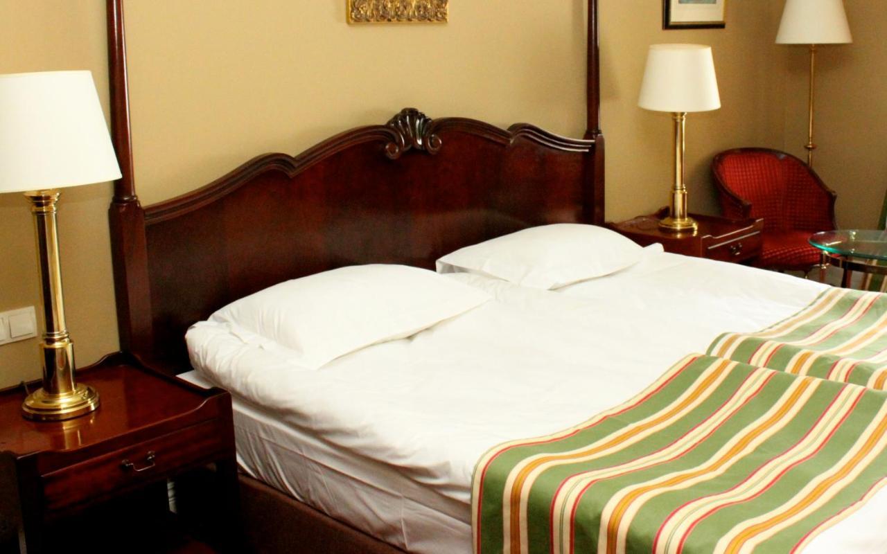 Dwor Sierakow Hotell Rom bilde